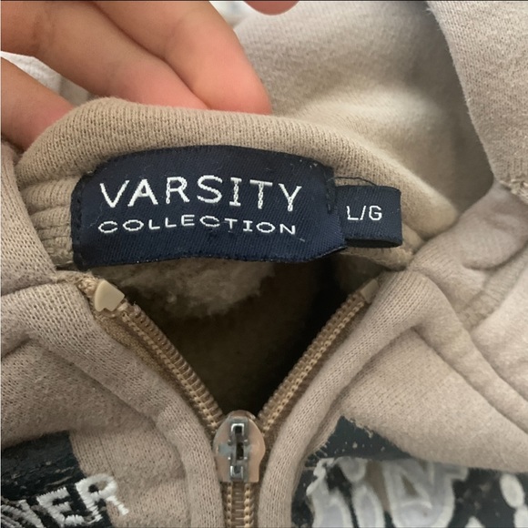 UBC varsity zipup merch - Picture 4 of 6